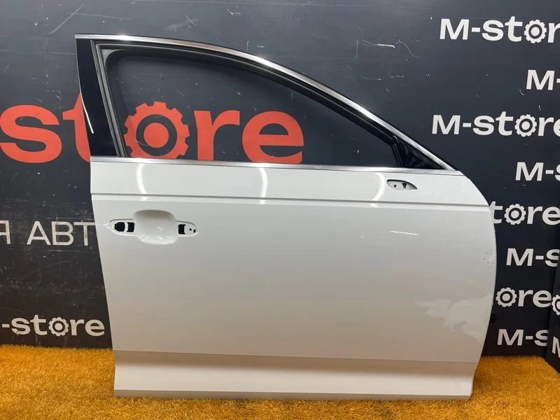 Дверь Audi A4 2015 8W0831052 B9/8W CVK, передняя правая