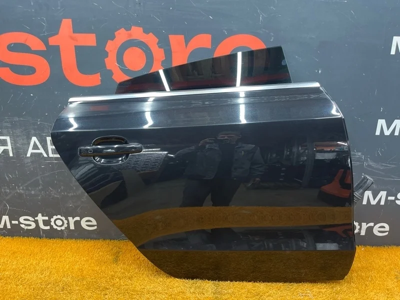 Дверь Audi A5 2012 8T8833052D 8T CDN, задняя правая