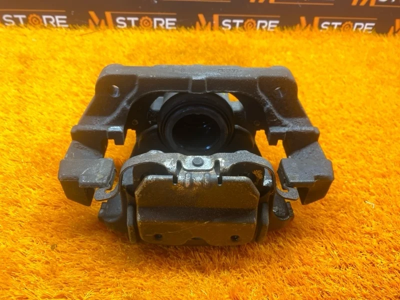 Суппорт BMW X5 2009 34116776784 E70 N52B30A, передний правый