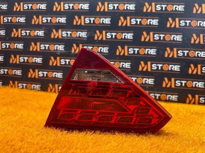 Фонарь крышки багажника Audi A5 2011 8T0945094A 8T CDNC, правый