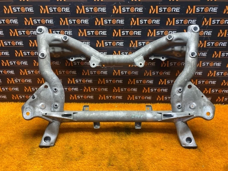 Балка поперечная (подрамник) Mercedes-Benz E-Class 2010 A2046281057 C207 271.860, передняя