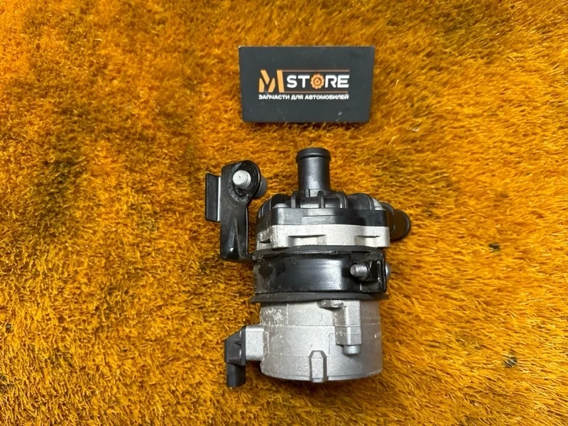 Помпа дополнительная Volkswagen Touareg 2011 7P0965567 7P CGEA