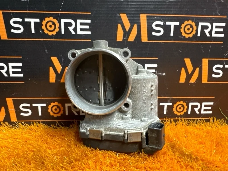 Дроссельная заслонка Audi Q5 2010 06E133062G 8R CALB