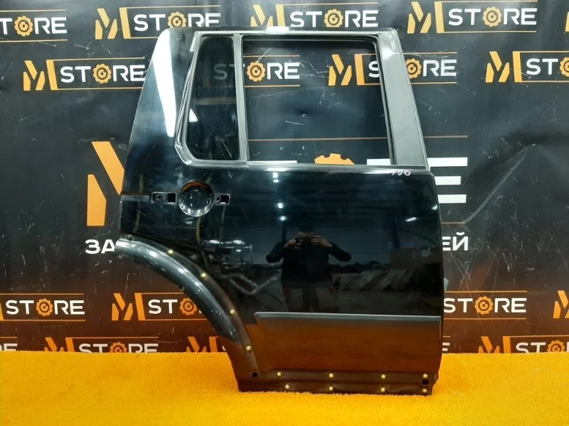 Дверь Land Rover Discovery 2005 BFA780100 L319 448PN, задняя правая