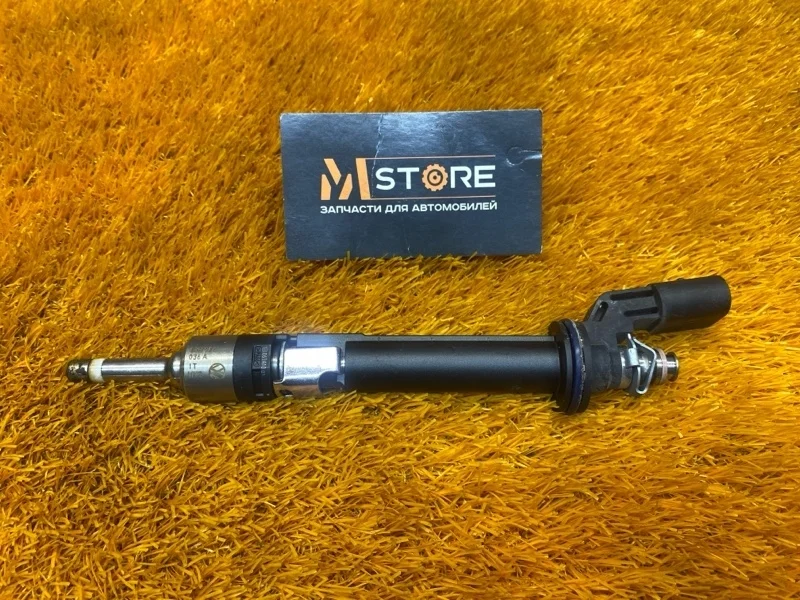 Форсунка топливная Audi Q7 2010 03H906036A 4LB BHK