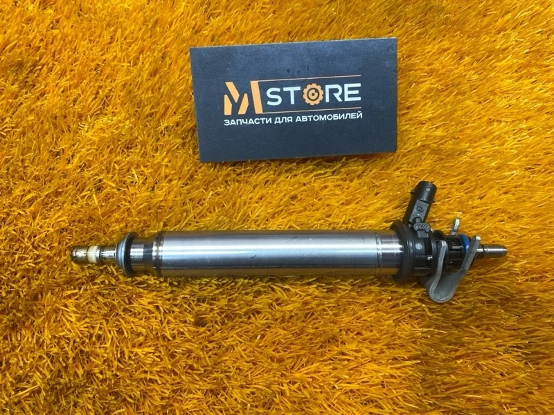 Форсунка топливная Mercedes-Benz E-Class 2011 A2780700687 W212 276.952