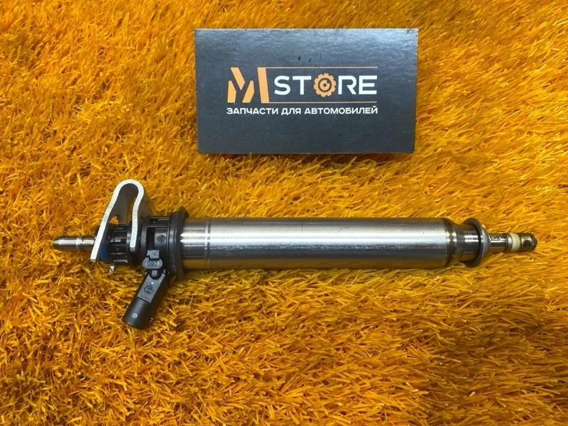 Форсунка топливная Mercedes-Benz E-Class 2011 A2780700687 W212 276.952