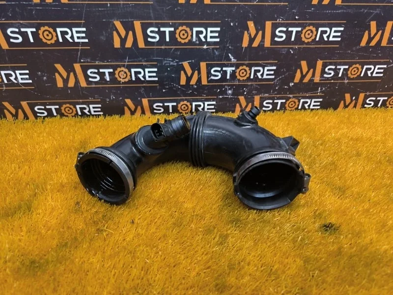 Патрубок воздушного фильтра Mercedes-Benz E-Class 2016 A2740900029 W213 274.920