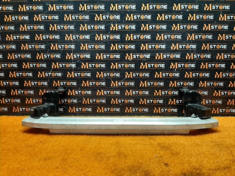 Усилитель бампера Audi Q7 2007 4L0807113 4LB BHK, передний