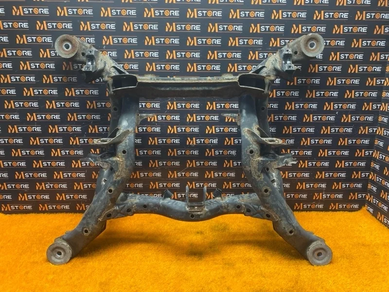 Балка поперечная (подрамник) Audi Q7 2007 7L0500041 4LB BHK, задняя