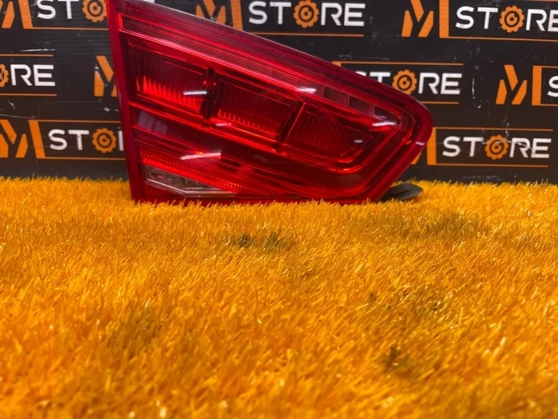 Фонарь задний Audi A8 2011 4H0945093 D4/4H CGWA, левый