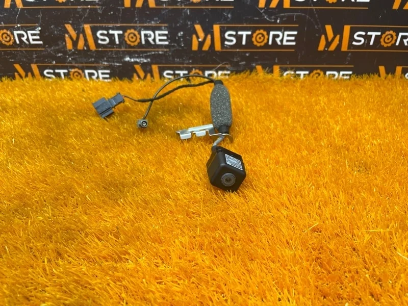 Камера заднего вида Audi A8 2011 8K0980551B D4/4H CGWA