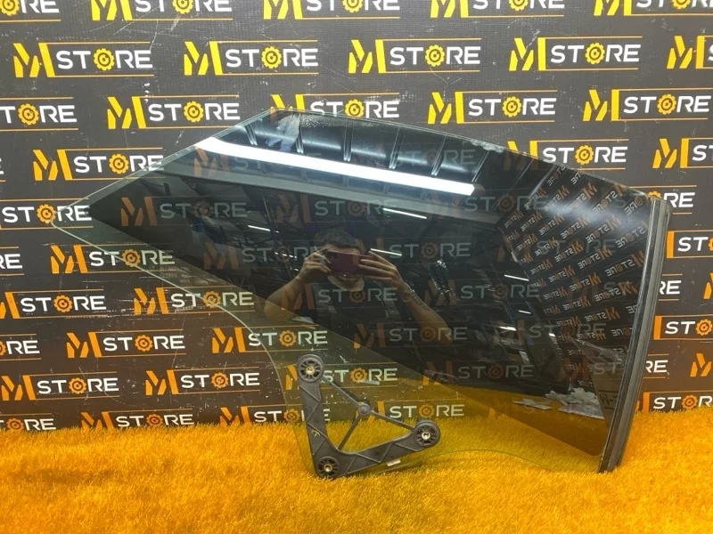 Стекло боковое Mercedes-Benz E-Class 2010 A2076700210 C207 271.860, заднее правое