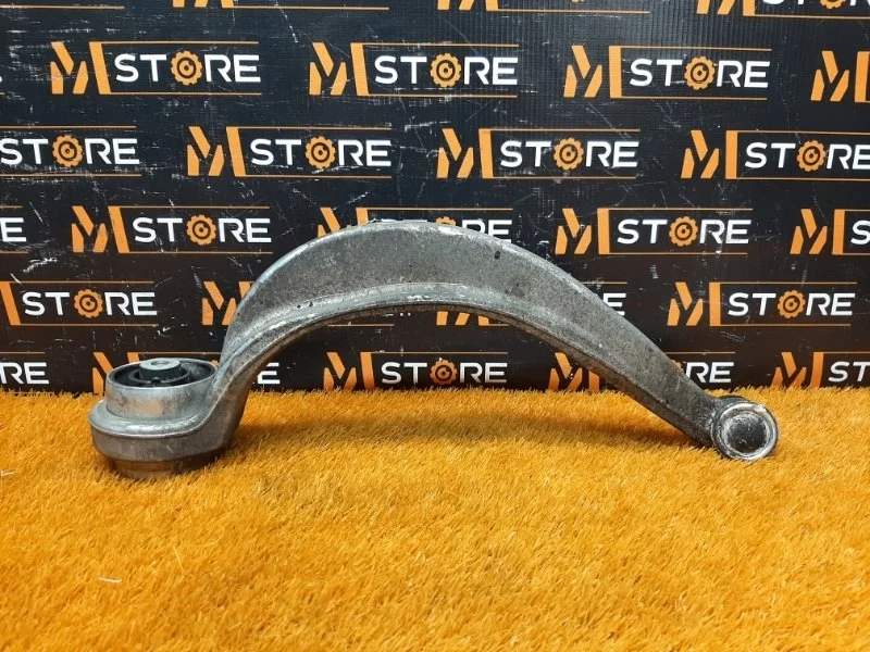 Рычаг подвески нижний Audi A8 2011 4H0407693F D4/4H CGWA, передний левый