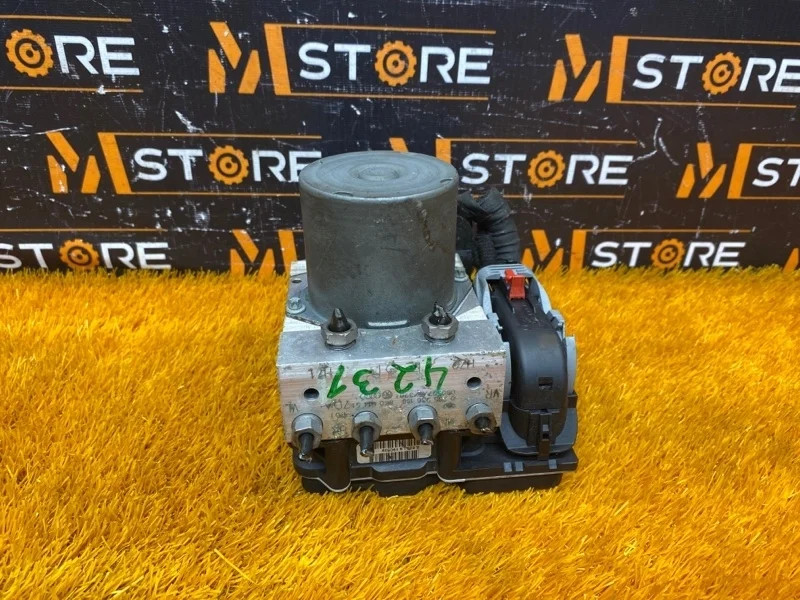 Блок ABS Audi A4 2009 8K0907379AN B8/8K CDNC