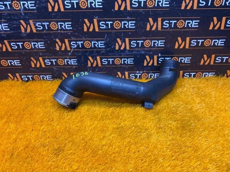 Патрубок интеркулера Bmw 6-Series 2013 13717582314 F06 N55B30A