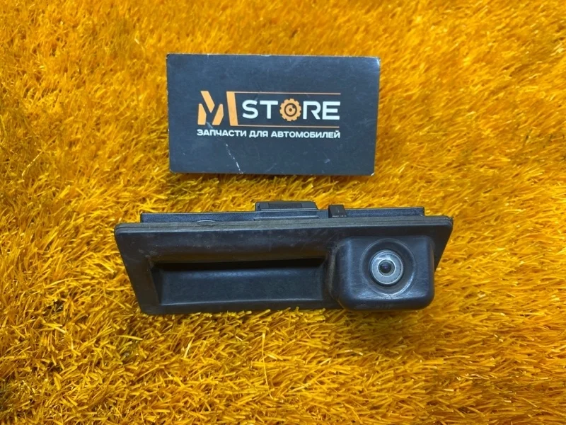 Камера заднего вида Audi Q3 2012 5N0827566AA 8U CPSA