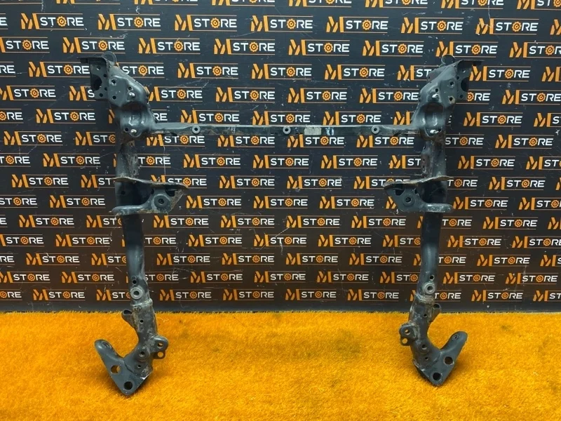 Балка поперечная (подрамник) Audi A7 2011 4G0399252C 4G CGWB, передняя