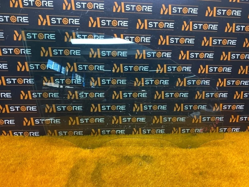 Стекло боковое Audi Q3 2013 8U0845202 8U CPSA, переднее правое