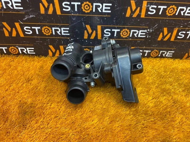 Помпа Audi Q5 2012 06H121026DR 8R CDN