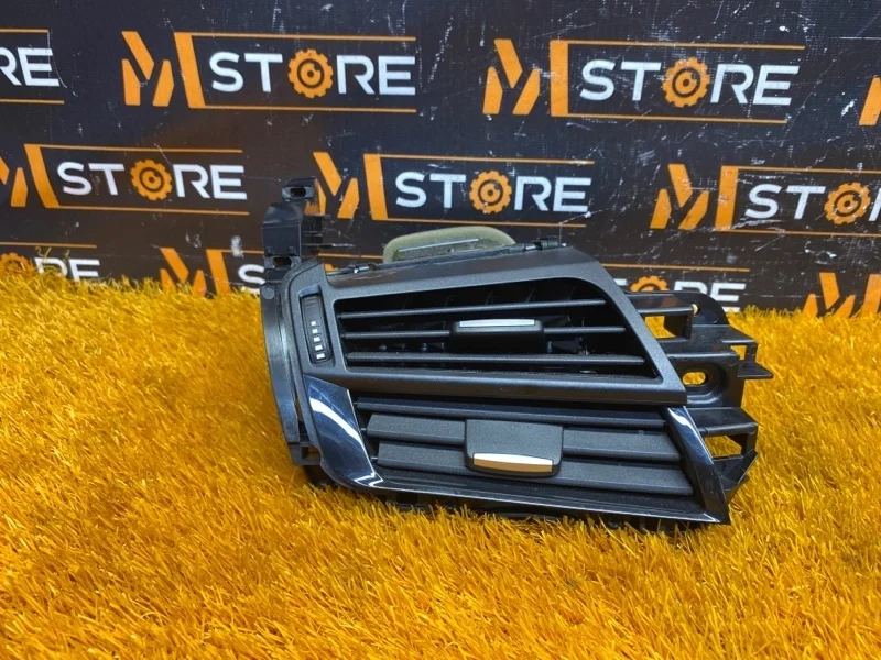 Дефлектор воздушный BMW X5 2013 9252927 F15 N57D30A, передний левый