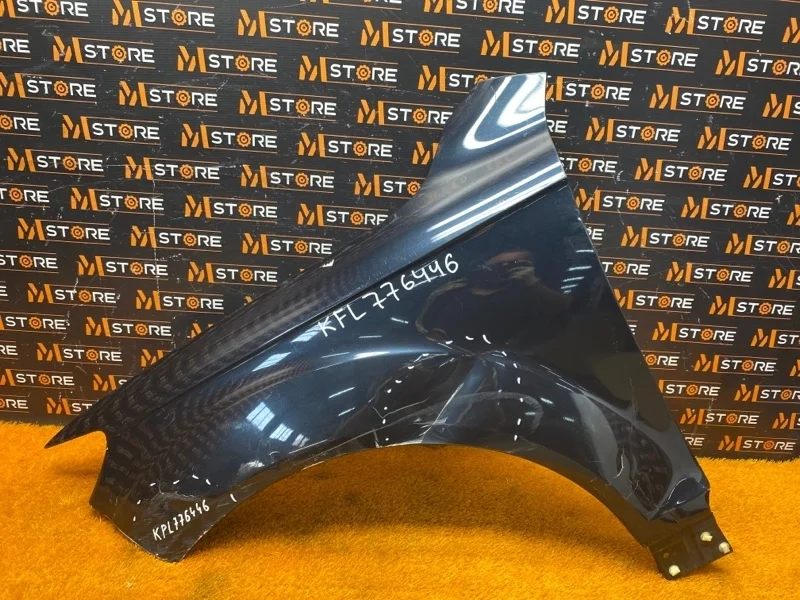 Крыло Audi Q7 2007 4L0821101 4LB BHK, переднее левое