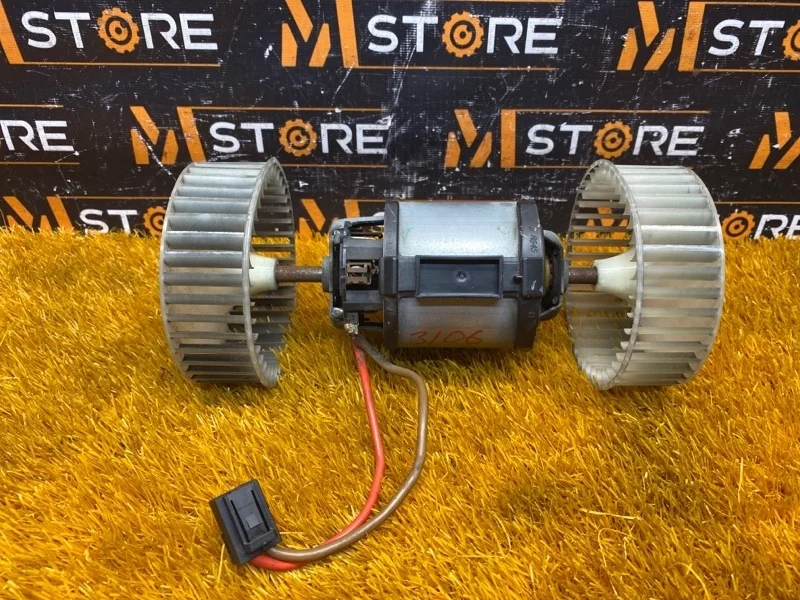 Мотор печки Mercedes-Benz S-Class 2005 A2218200514 W221 273.961