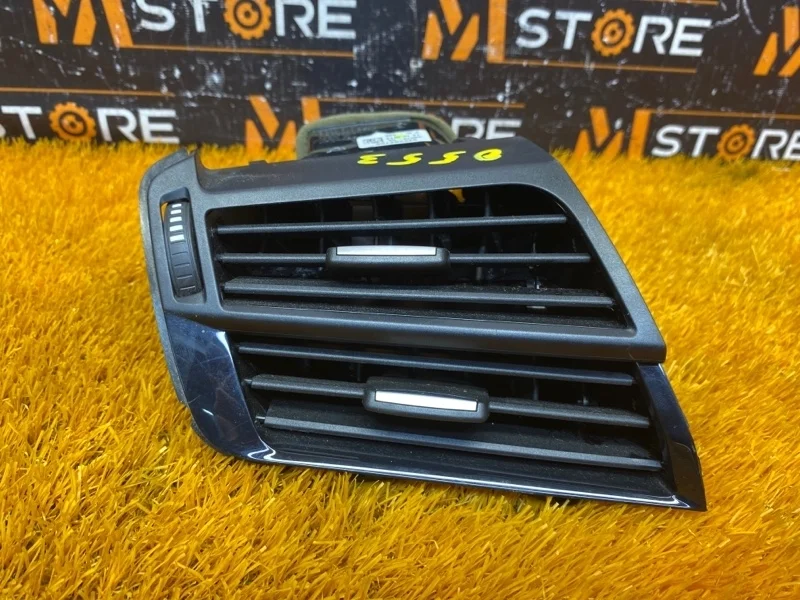 Дефлектор воздушный BMW X5 2014 9252927 F15 N57D30A, передний левый