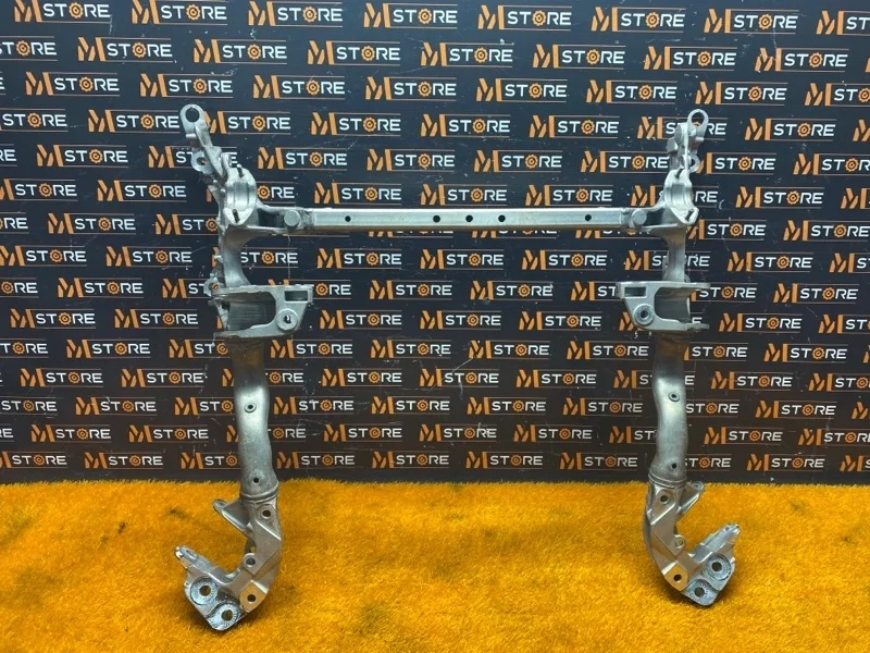 Балка поперечная (подрамник) Audi Q5 2009 8R0399315G 8R CALB, передняя