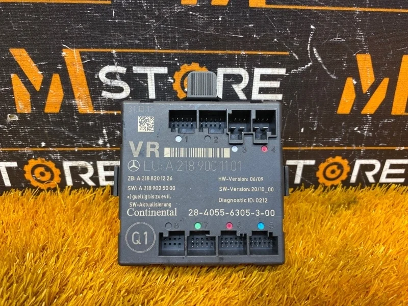 Блок комфорта Mercedes-Benz Cls-Class 2011 A2189001101 W218 276.952, передний правый