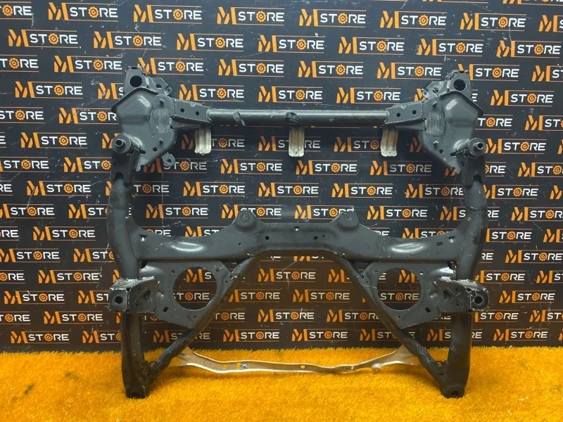 Балка поперечная (подрамник) BMW 1-Series 2011 31106872118 F20 N13B16A, передняя