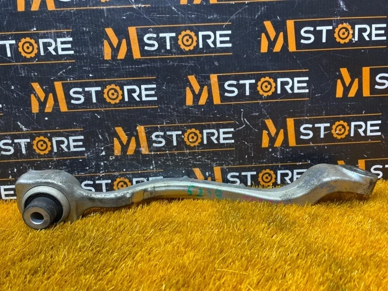 Рычаг подвески нижний Mercedes-Benz CLS-Class 2011 A2183307300 W218 276.952, передний левый