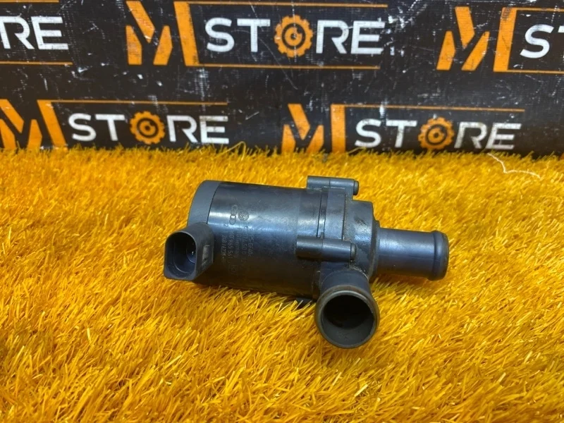 Помпа дополнительная Audi Q3 2012 1K0965561J 8U CPSA