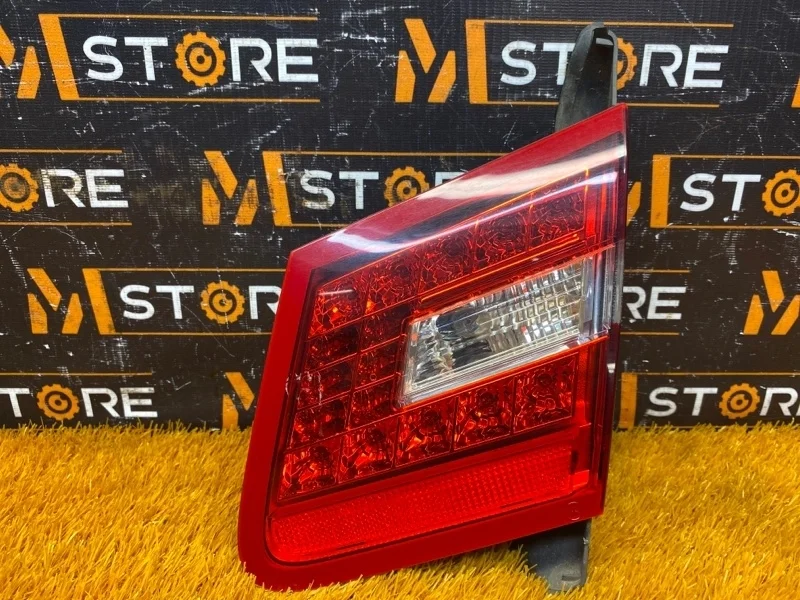 Фонарь крышки багажника Mercedes-Benz E-Class 2011 A2078200464 C207 276.957, правый