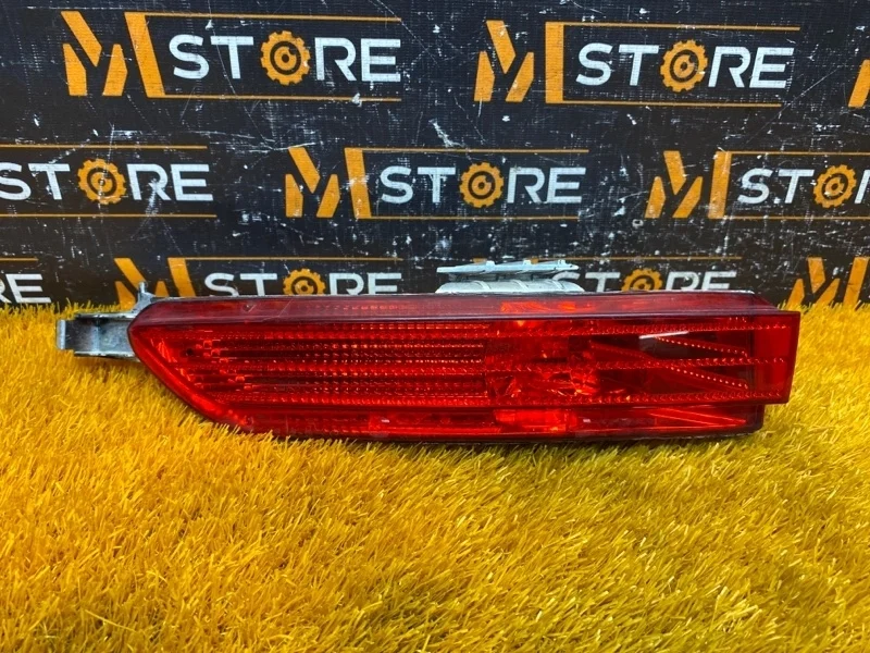 Фонарь в бампер Volkswagen Touareg 2013 7P6945701F 7P CGRA, левый