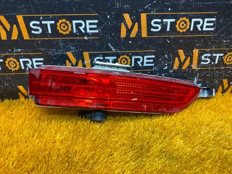 Фонарь в бампер Volkswagen Touareg 2013 7P6945702F 7P CGRA, правый