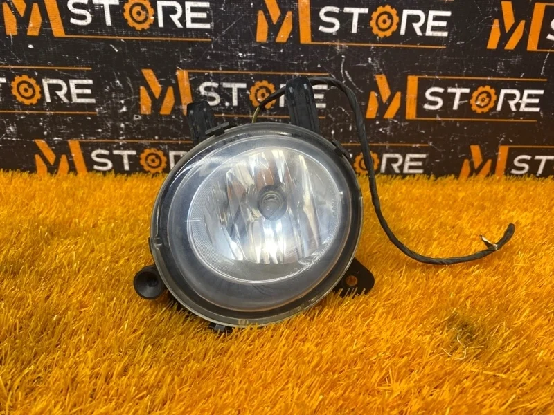 Фара противотуманная BMW 1-Series 2013 63177248912 F20 N13B16A, правая