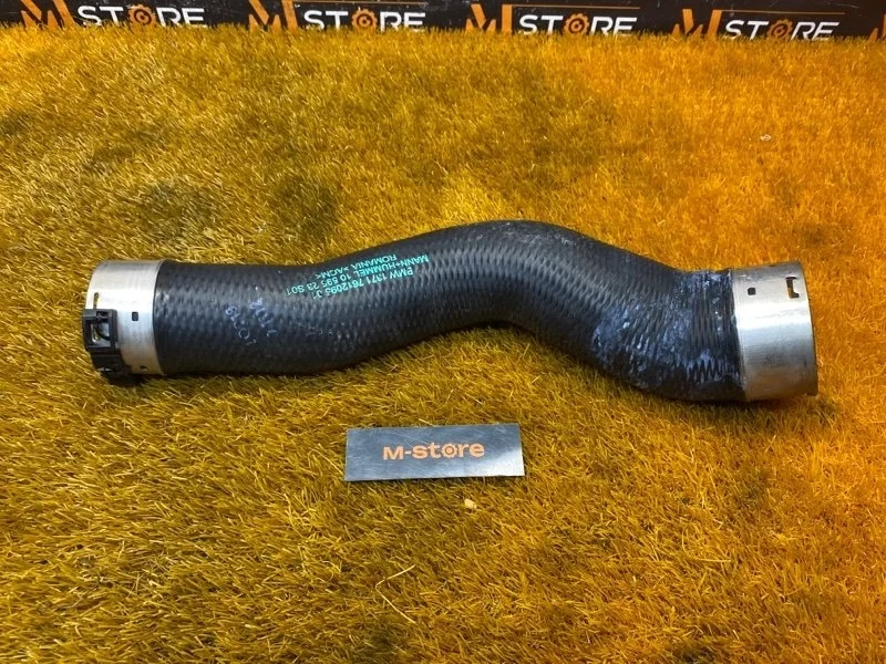 Патрубок интеркулера Bmw 5-Series 2012 13717612095 F10 N20B20A