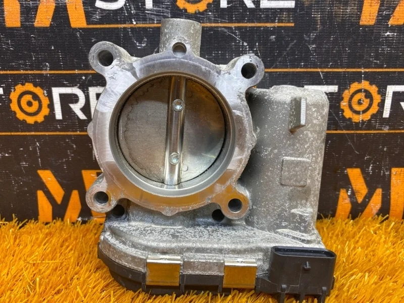 Дроссельная заслонка Mercedes-Benz A-Class 2013 A2701410025 W176 270.910