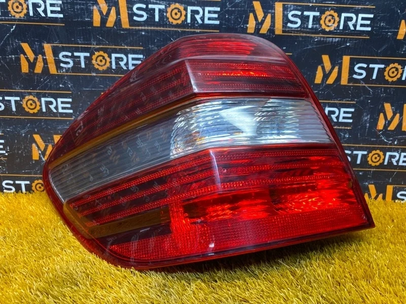 Фонарь задний Mercedes-Benz M-Class 2007 A1648202164 W164 272.967, левый