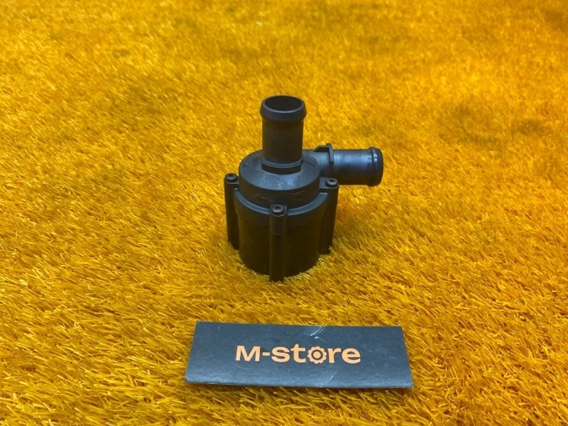 Помпа дополнительная Audi A6 2012 06H121601L C7/4G CHJ