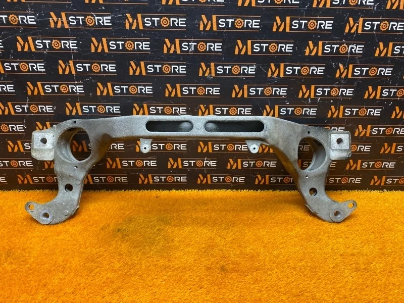 Кронштейн подушки двигателя Volkswagen Touareg 2013 7P0199207A 7P CGRA, передний