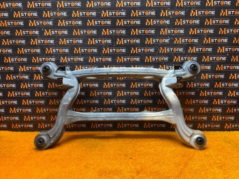 Балка поперечная (подрамник) Mercedes-Benz A-Class 2013 A2463501108 W176 270.910, задняя