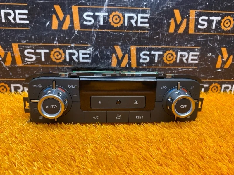 Блок управления климат-контролем Volkswagen Touareg 2013 7P6907040BR 7P CGRA