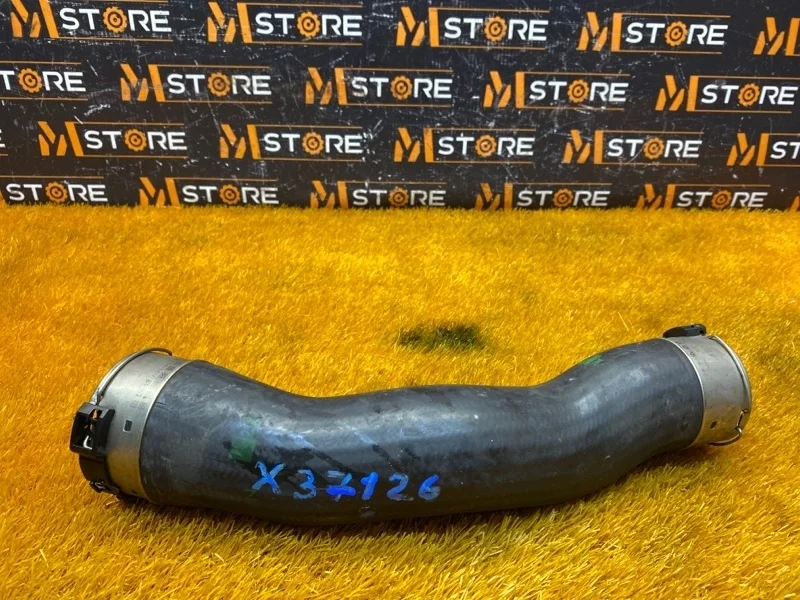 Патрубок интеркулера BMW X3 2013 11618583389 F25 N47D20C