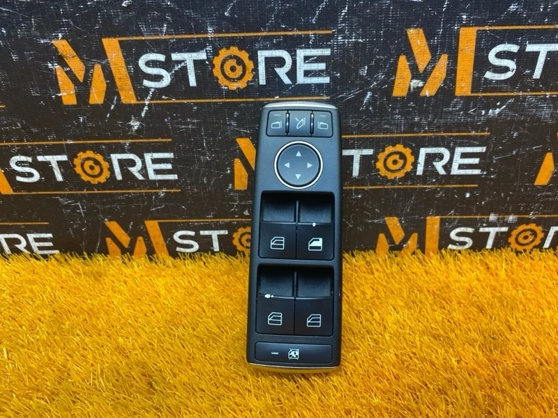 Блок управления стеклоподъемниками Mercedes-Benz E-Class 2010 A2049055402 C207 272.988, передний левый