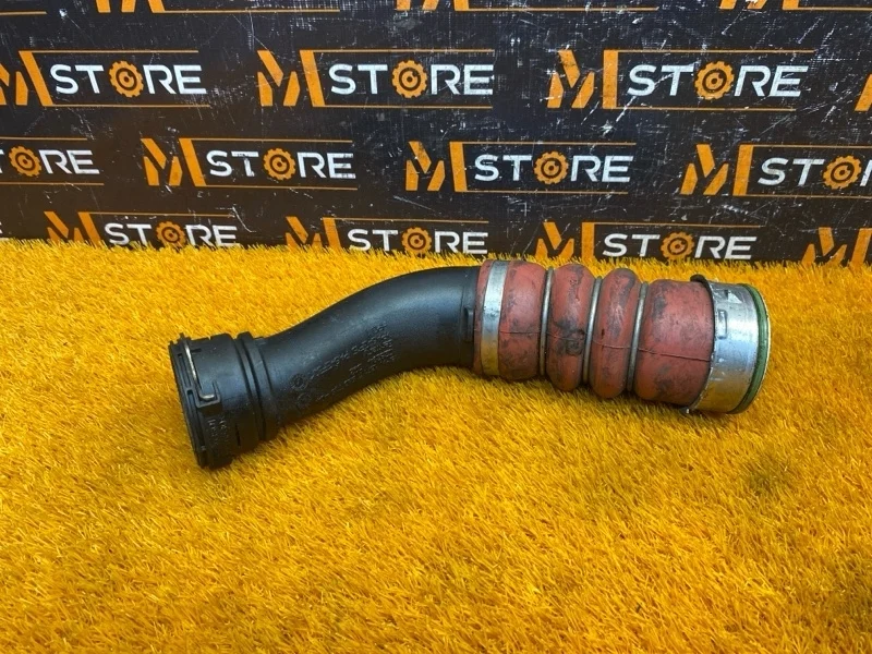 Патрубок интеркулера Bmw X6 2010 13717583716 E71 N55B30A