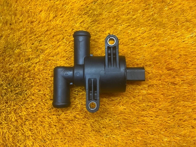 Клапан электромагнитный Audi A7 2013 4H0121671D 4G CGW