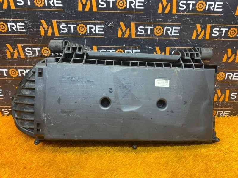 Корпус воздушного фильтра Mercedes-Benz E-Class 2013 A2760901601 W212 276.952