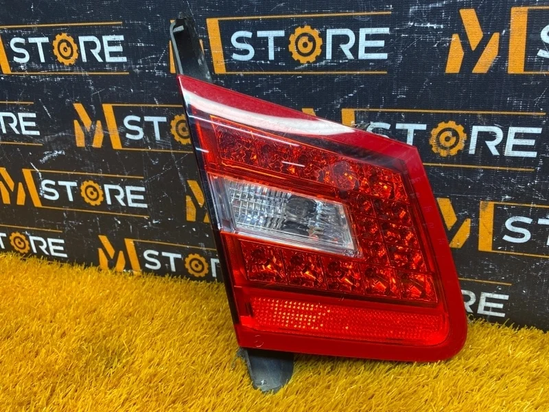 Фонарь крышки багажника Mercedes-Benz E-Class 2010 A2078200364 C207 272.988, левый